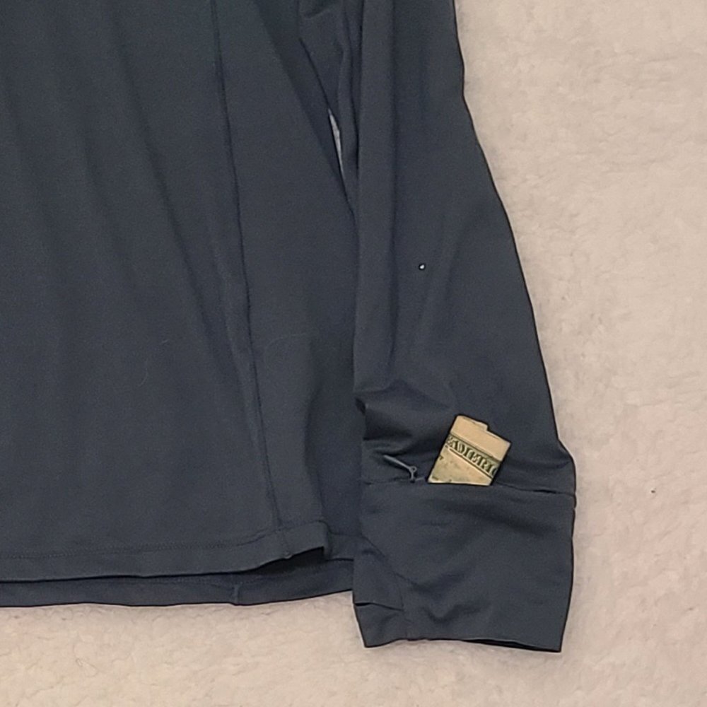 Fabletics Phoenix Run Multi Pockets Long Sleeve T… - image 4